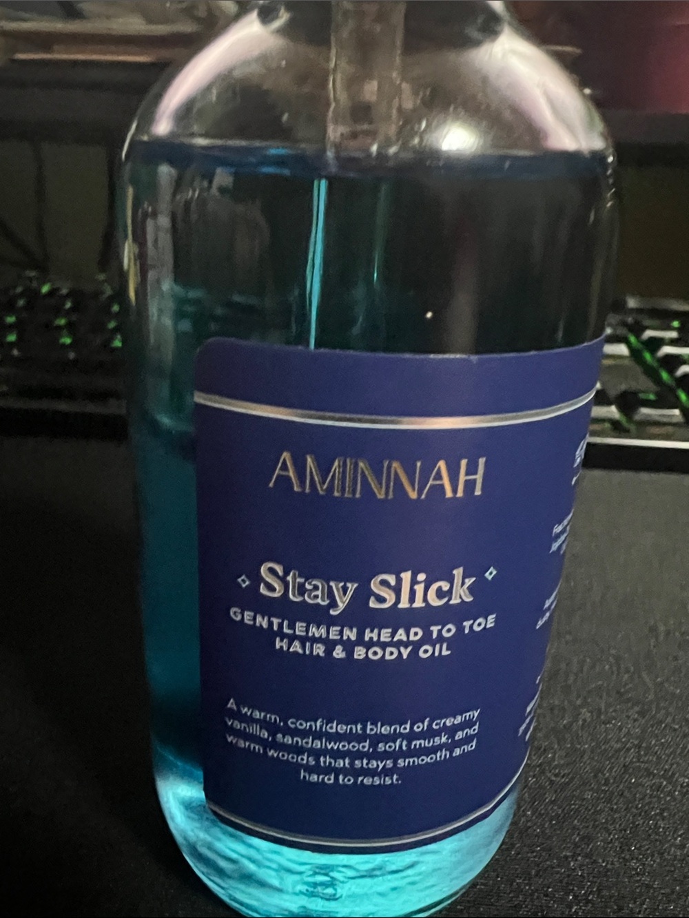AMINNAH Stay Slick Gentlemen Head-to-Toe Hair & Body Oil — Blue